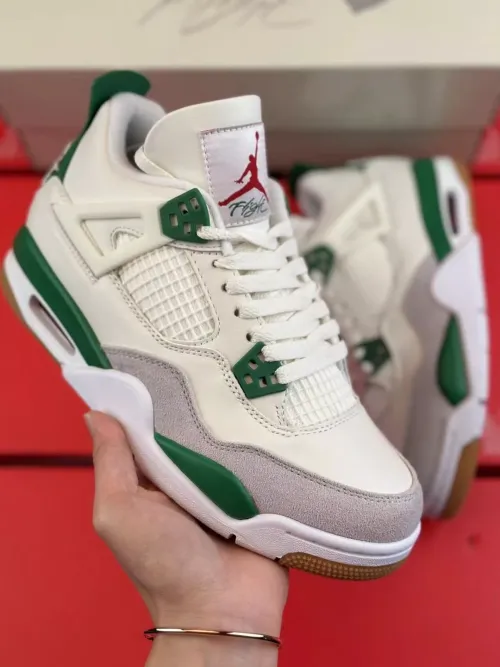 PB Batch  Nike SB x Air Jordan 4 “Pine Green”Calaite review 