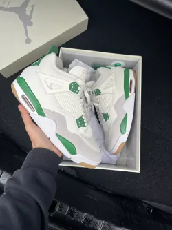 PB Batch  Nike SB x Air Jordan 4 “Pine Green”Calaite review GARY 02