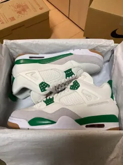 PB Batch  Nike SB x Air Jordan 4 “Pine Green”Calaite review CMY 02