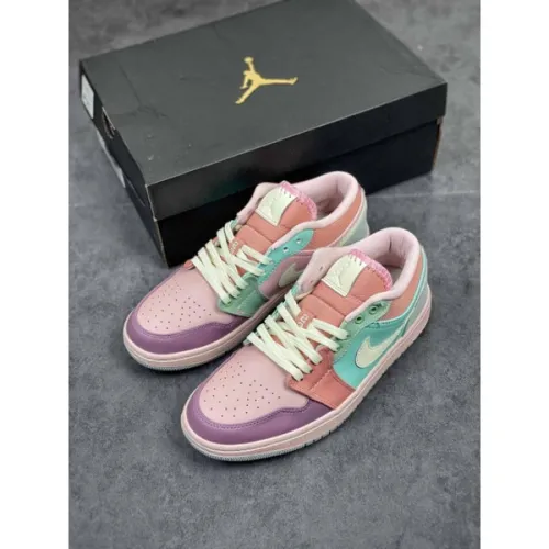 XH Air Jordan 1 Low SE Champagne review 