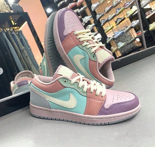 XH Air Jordan 1 Low SE Champagne review Logan 03