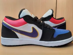 XH Air Jordan 1 Low Lakers Top 3 review Evelyn 01