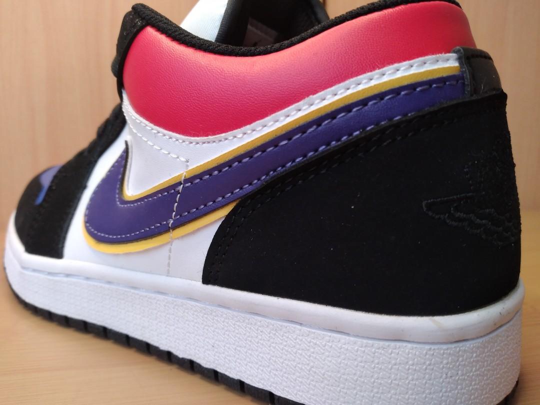 XH Air Jordan 1 Low Lakers Top 3 review Evelyn 05