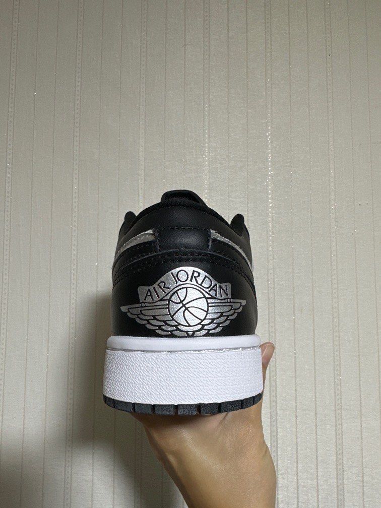 XH Air Jordan 1 Low SE Silver Toe review Jayden 06