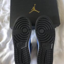XH Air Jordan 1 Low University Blue Black review Ryan 01