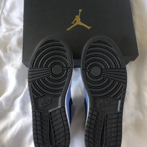 XH Air Jordan 1 Low University Blue Black review 