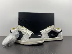 XH Air Jordan 1 Low Black Grey Silk review Sophia 02