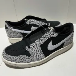 XH Travis Scott x Air Jordan 1 Low Black Gray Burst review Ella 06