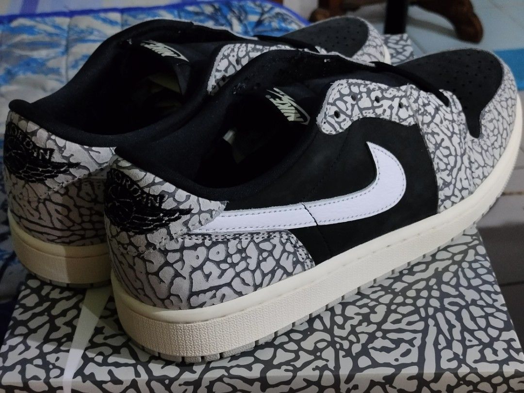 XH Travis Scott x Air Jordan 1 Low Black Gray Burst review Benjamin 01