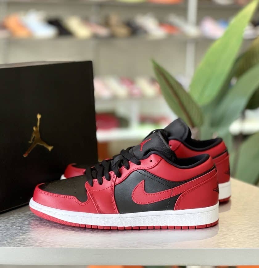 XH Air Jordan 1 Low Varsity Red review Sophia