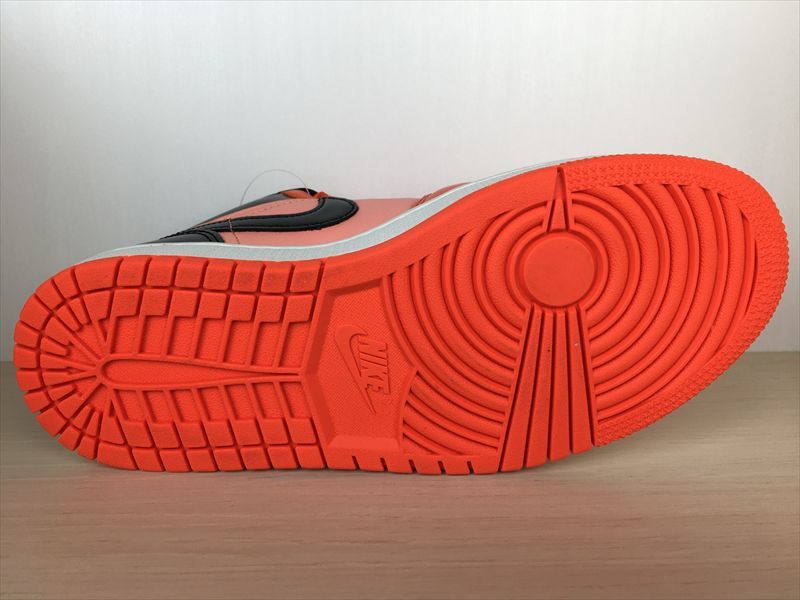 XH Air Jordan 1 Low Orange Black review Mia 02