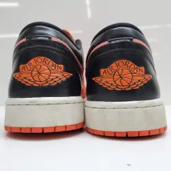 XH Air Jordan 1 Low Orange Black review Lucas 01