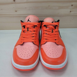 XH Air Jordan 1 Low Orange Black review Olivia 01