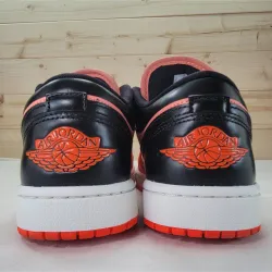 XH Air Jordan 1 Low Orange Black review Olivia 02