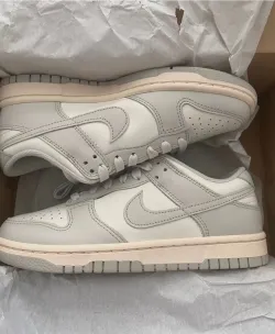 SX Nike Dunk Low Light Bone review Alex 02