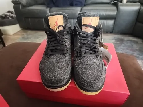 PB Batch  Levis x Air Jordan 4 Levi's Black review 