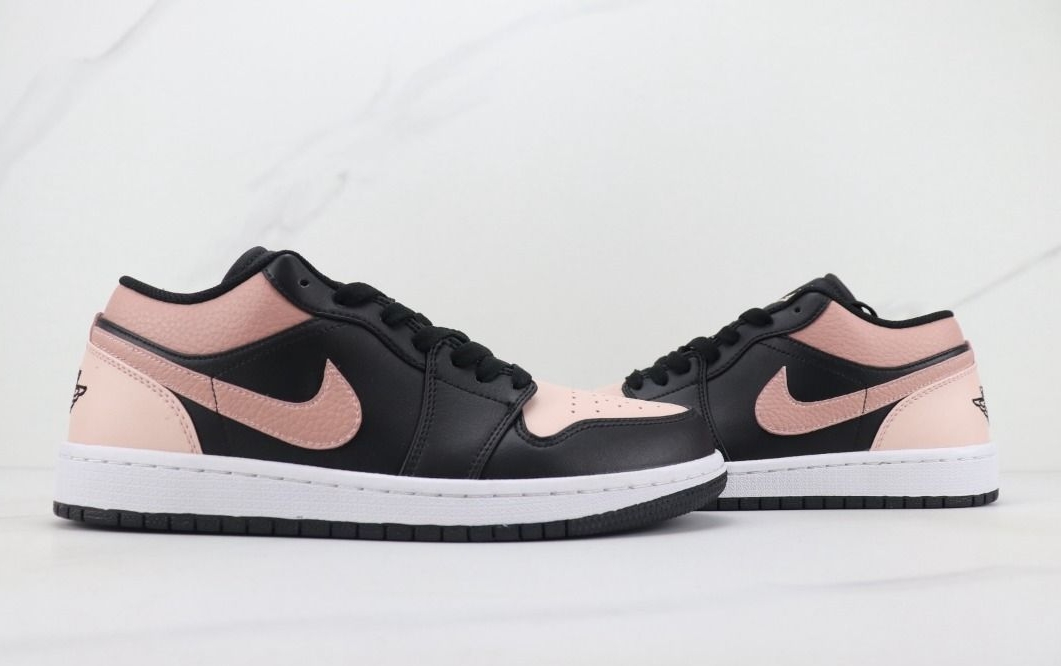 XH Air Jordan 1 Low Crimson Tint review Amelia 01