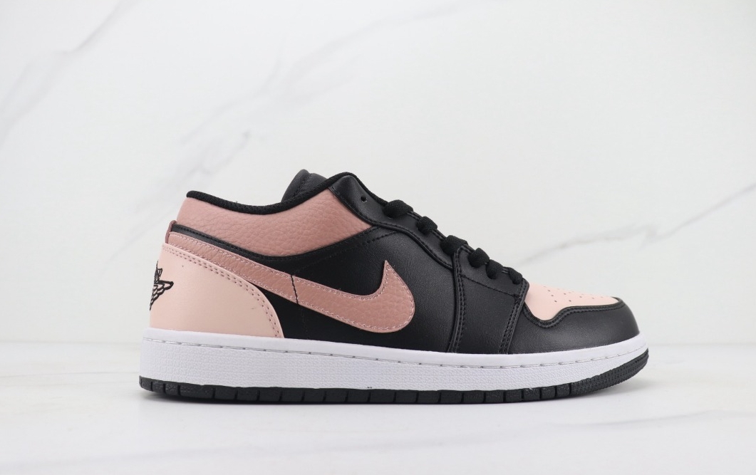 XH Air Jordan 1 Low Crimson Tint review Amelia 02