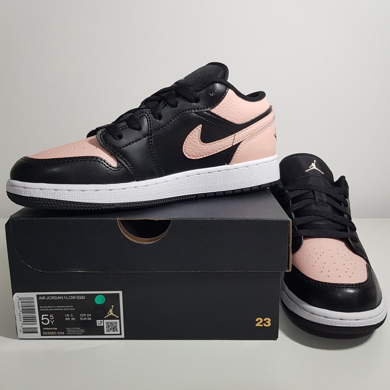 XH Air Jordan 1 Low Crimson Tint review Isabella 01
