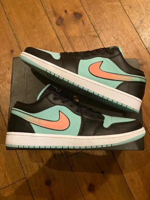 XH Air Jordan 1 Low SE Tropical Twist review 