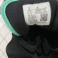 XH Air Jordan 1 Low SE Tropical Twist review Evelyn 01