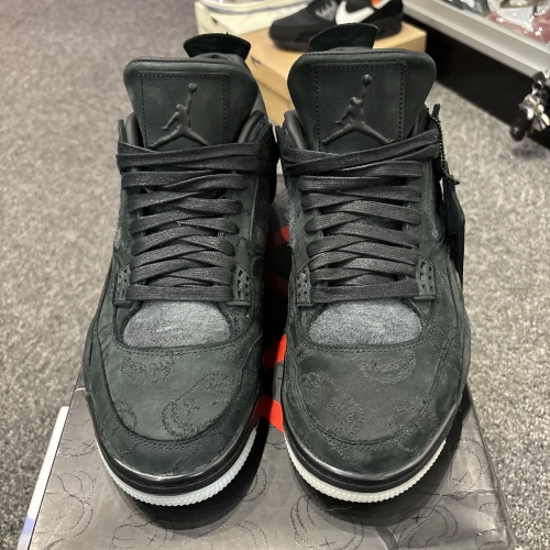 PB Batch  KAWS X Air Jordan 4 Retro KAWS Black review 
