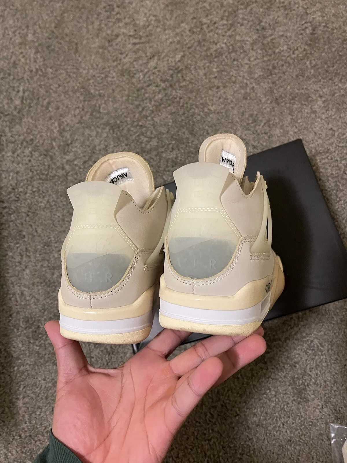 XP Batch OFF White x Air Jordan 4 Sai review Ric H 01