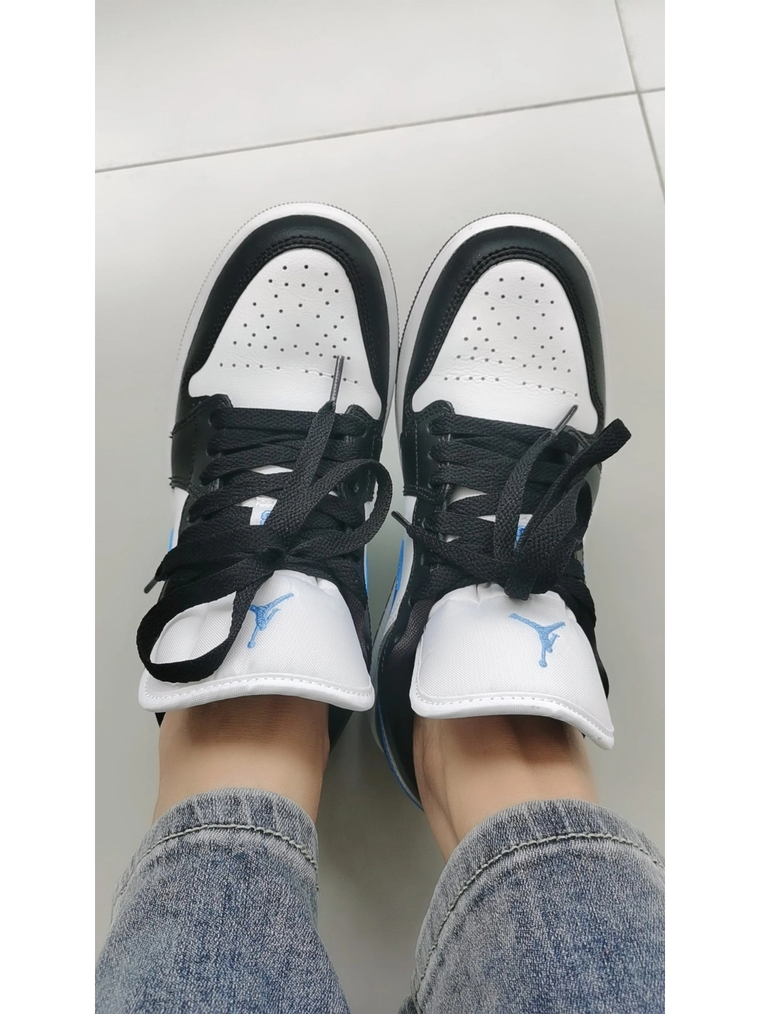 XH Air Jordan 1 Low University Blue review Kai 02