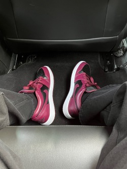 XH Air Jordan aj1 Low Retro Black Red review Brayden