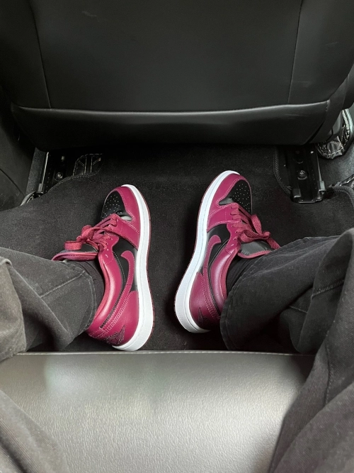 XH Air Jordan aj1 Low Retro Black Red review 