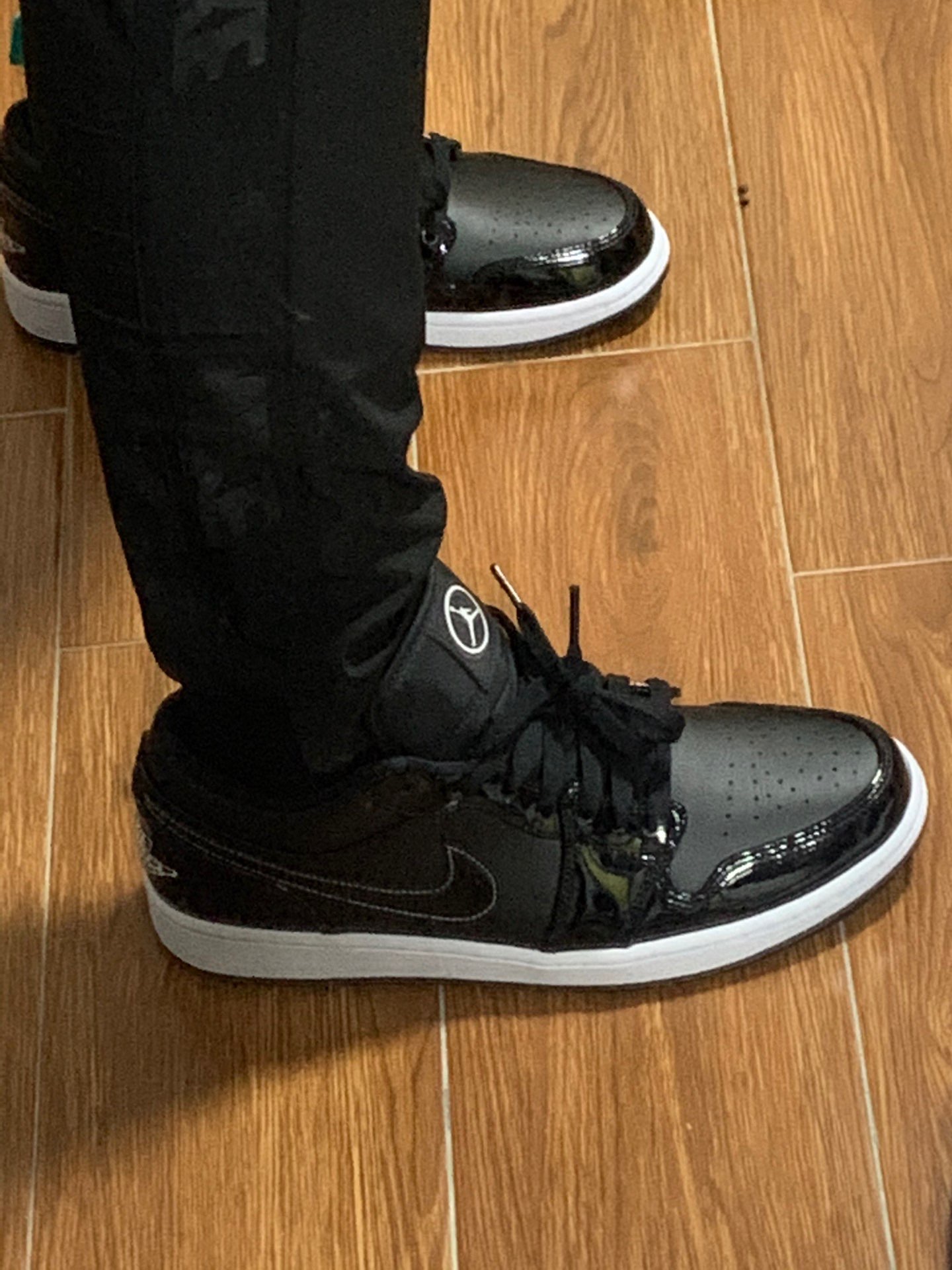 XH Air Jordan aj1 Low Vintage Black And White review Lily