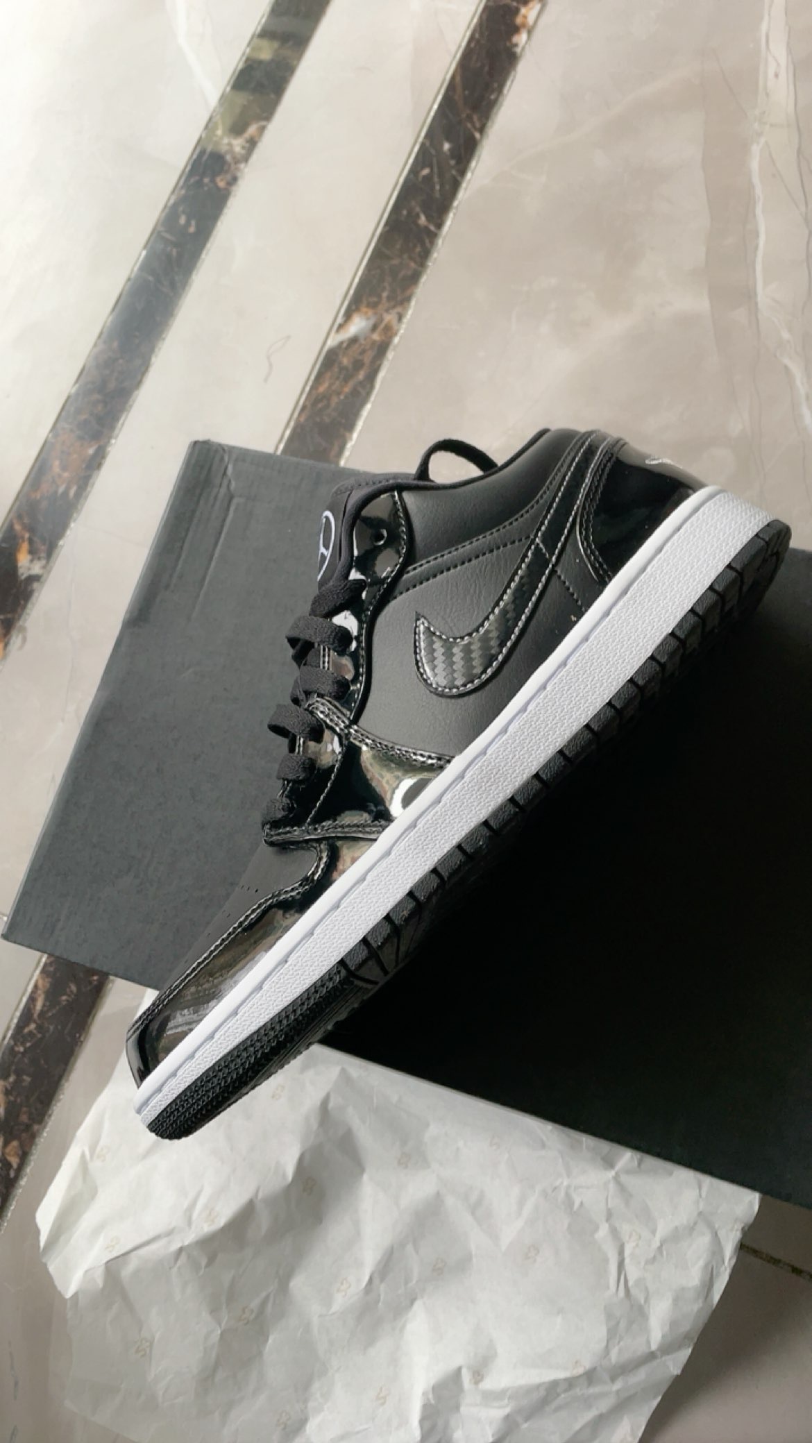 XH Air Jordan aj1 Low Vintage Black And White review Jacob 01