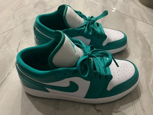 XH Air Jordan aj1 Low Vintage White Green review 