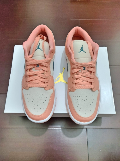 XH Air Jordan 1 Low Pink Blue review 