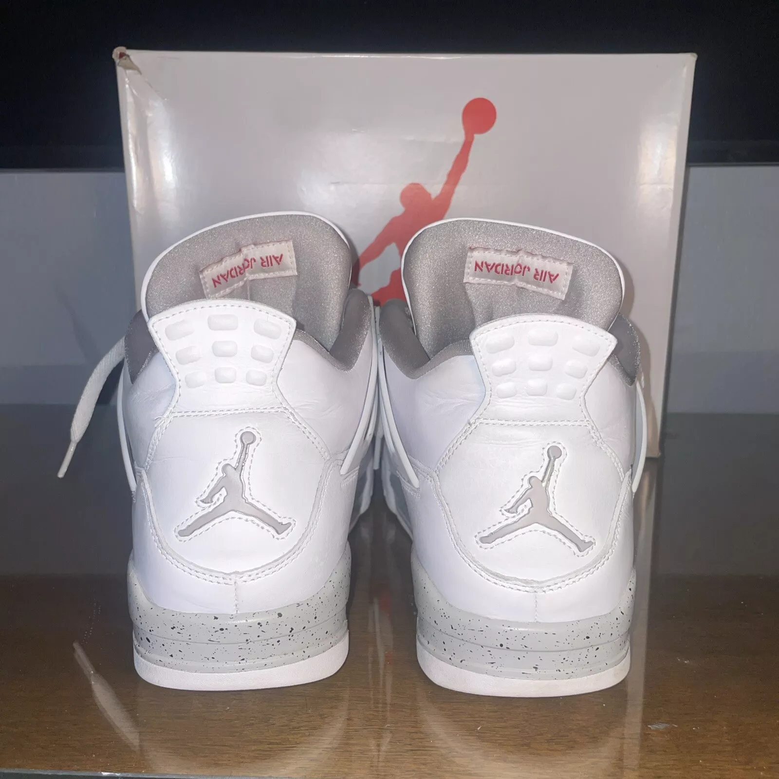 XP Batch   Air Jordan 4 Retro White Oreo review Regine 02