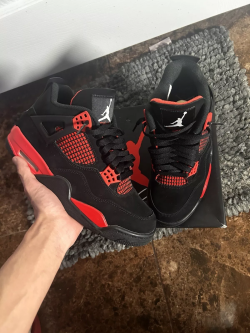 XP Batch  Air Jordan 4 Retro Red Thunder review Joey Saldana 02
