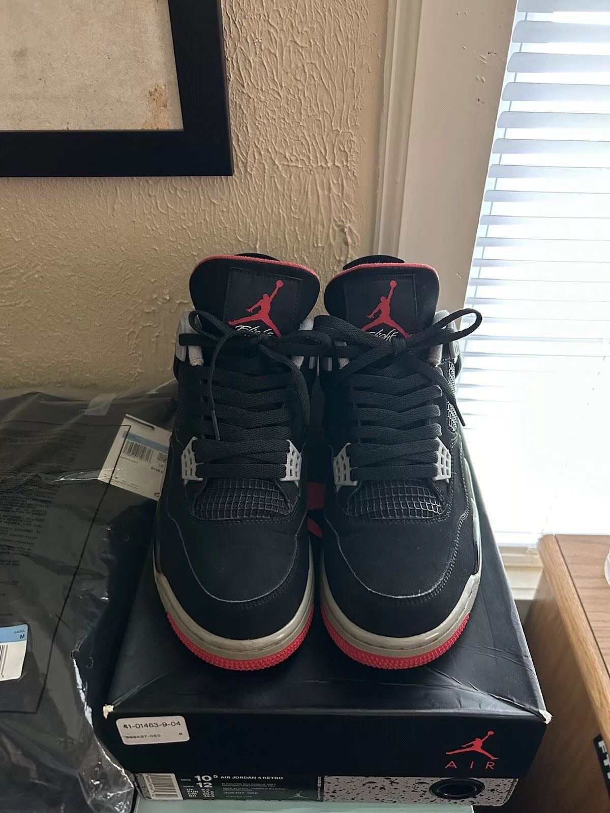 XP Batch  Air Jordan 4 Retro Bred review Lvan s. 02