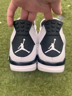 XP Batch  Air Jordan 4 Retro Military Black review Israel Morocho 01