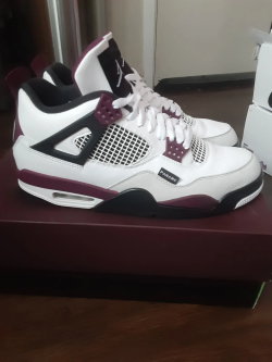 XP Batch  Air Jordan 4 Retro PSG Paris review Evelyn 02