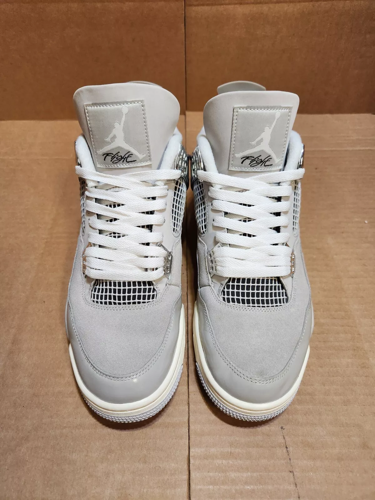 XP Batch  Air Jordan 4 WMNS “Frozen Moments” review Livingstone 03