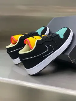 XH Air Jordan 1 Low SE Pink Orange Blue review Chloe 02