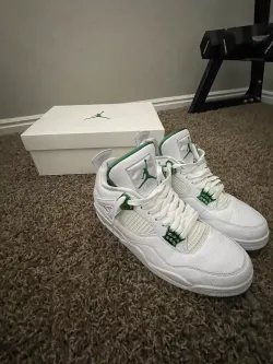 XP Batch  Air Jordan 4 Retro “Metallic Green” review Vladimir 02