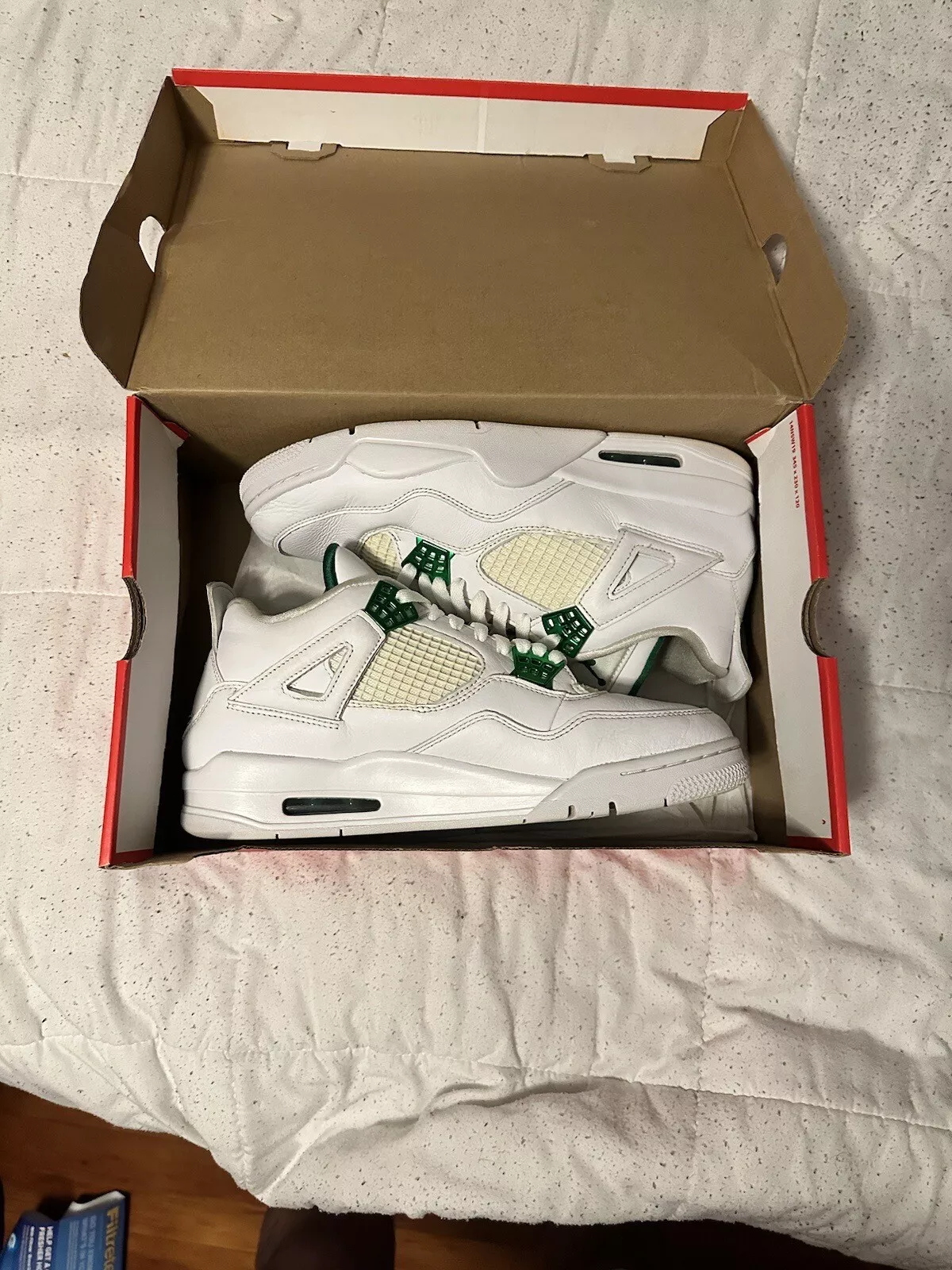 XP Batch  Air Jordan 4 Retro “Metallic Green” review Stokes 02