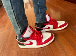 XH Air Jordan aj1 Low White, Red, And Black review Luke 01