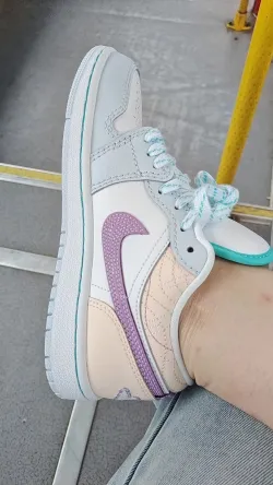 XH Air Jordan 1 Low Sashiko Multi-Color review Madeline 01