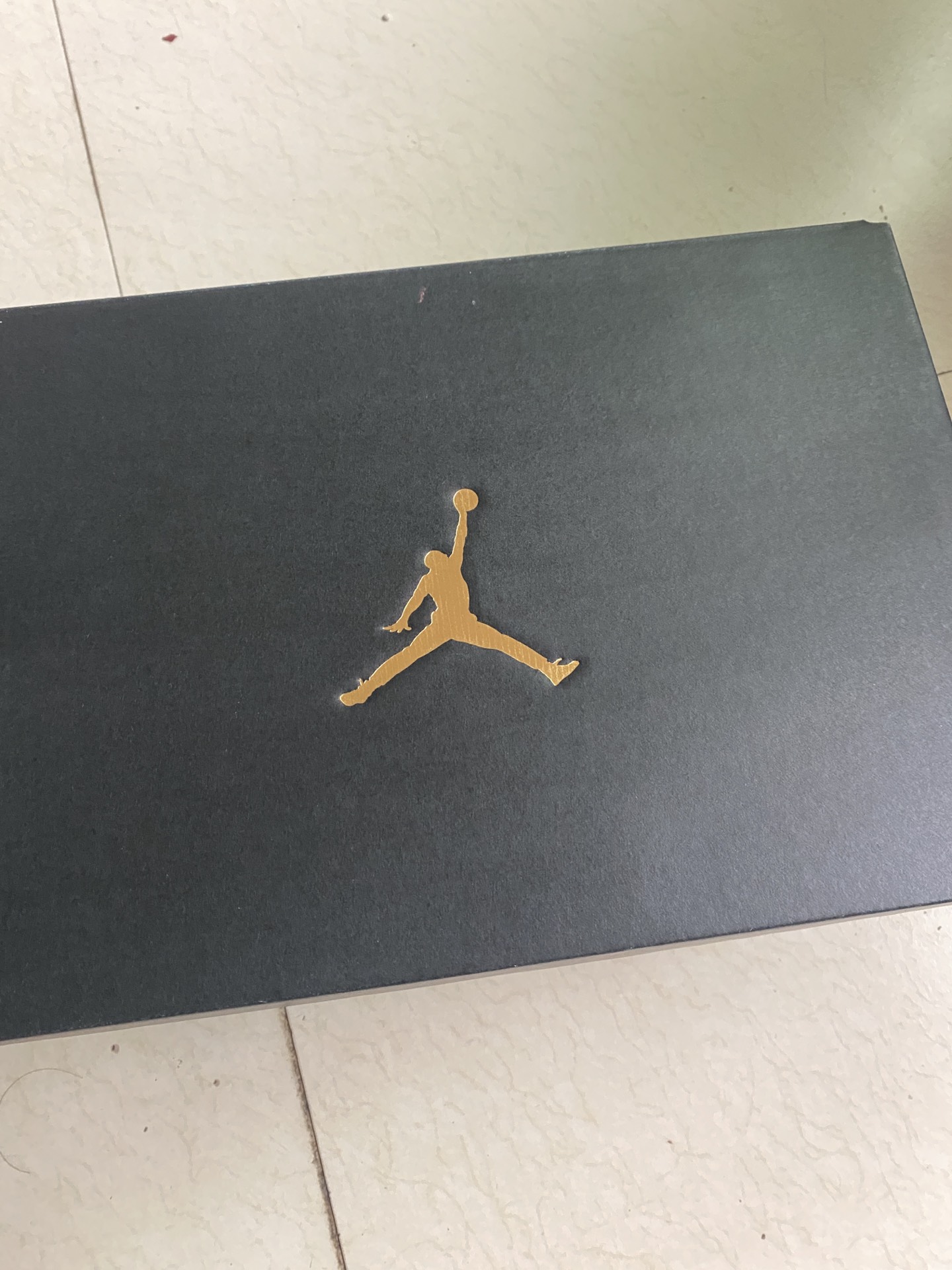 XH Air Jordan 1 Low "Royal Toe" 2023 Shoes review Olivia 03