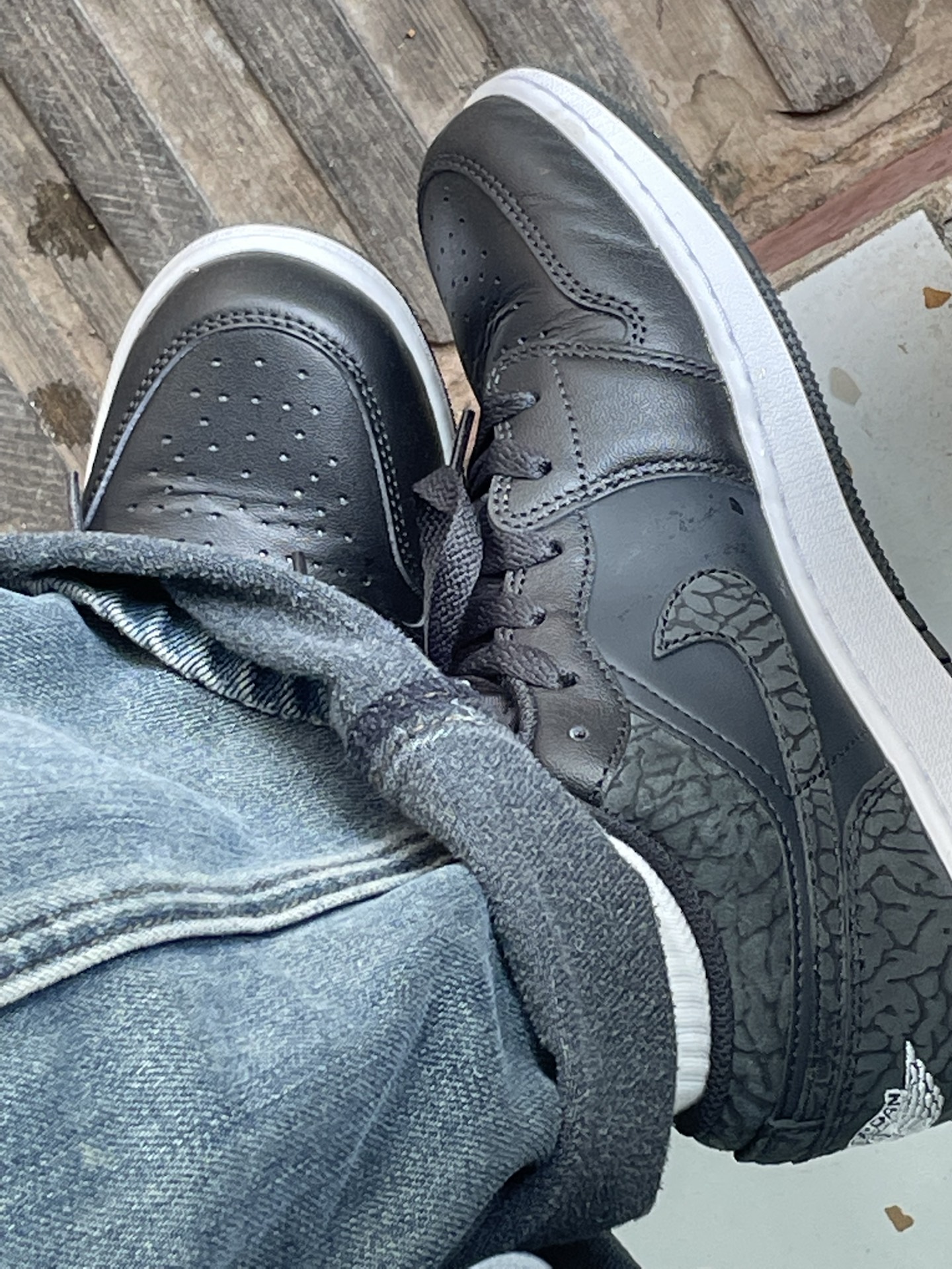 XH Air Jordan 1 Low "Black Elephant" review Mason 02