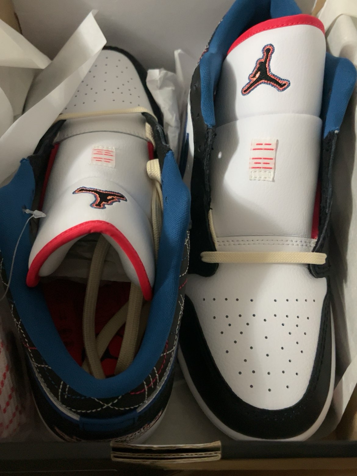 XH Air Jordan 1 Low SE "Black/Industrial Blue" review Ben 01