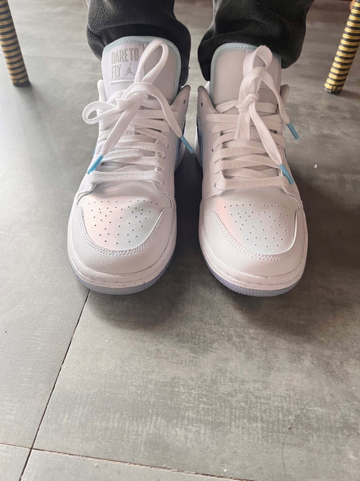 XH Air Jordan 1 Low “Dare To Fly” review Faith 01