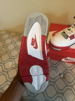 XP Batch  Air Jordan 4 Fire Red review Steven T. 02